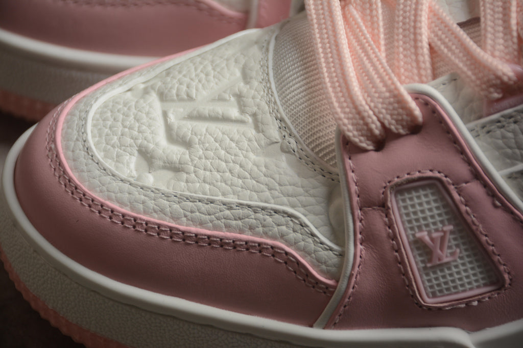 Louis Vuitton Trainer Low – Rosa Claro / Blanco
