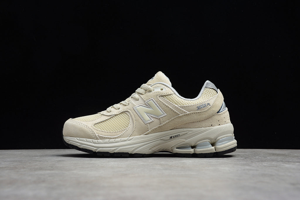 New Balance 2002R – Beige