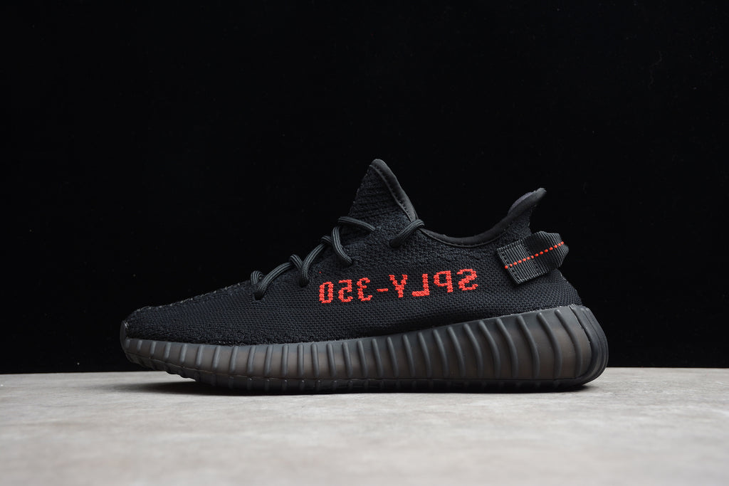 Adidas Yeezy 350 – Negro / Rojo