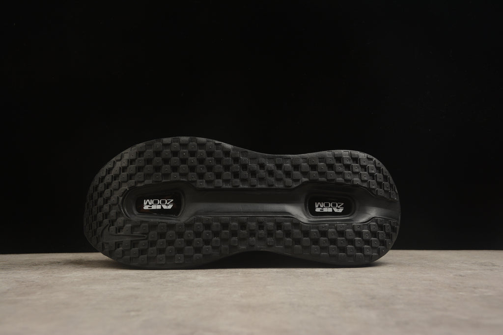 Vomero Premium – Negro