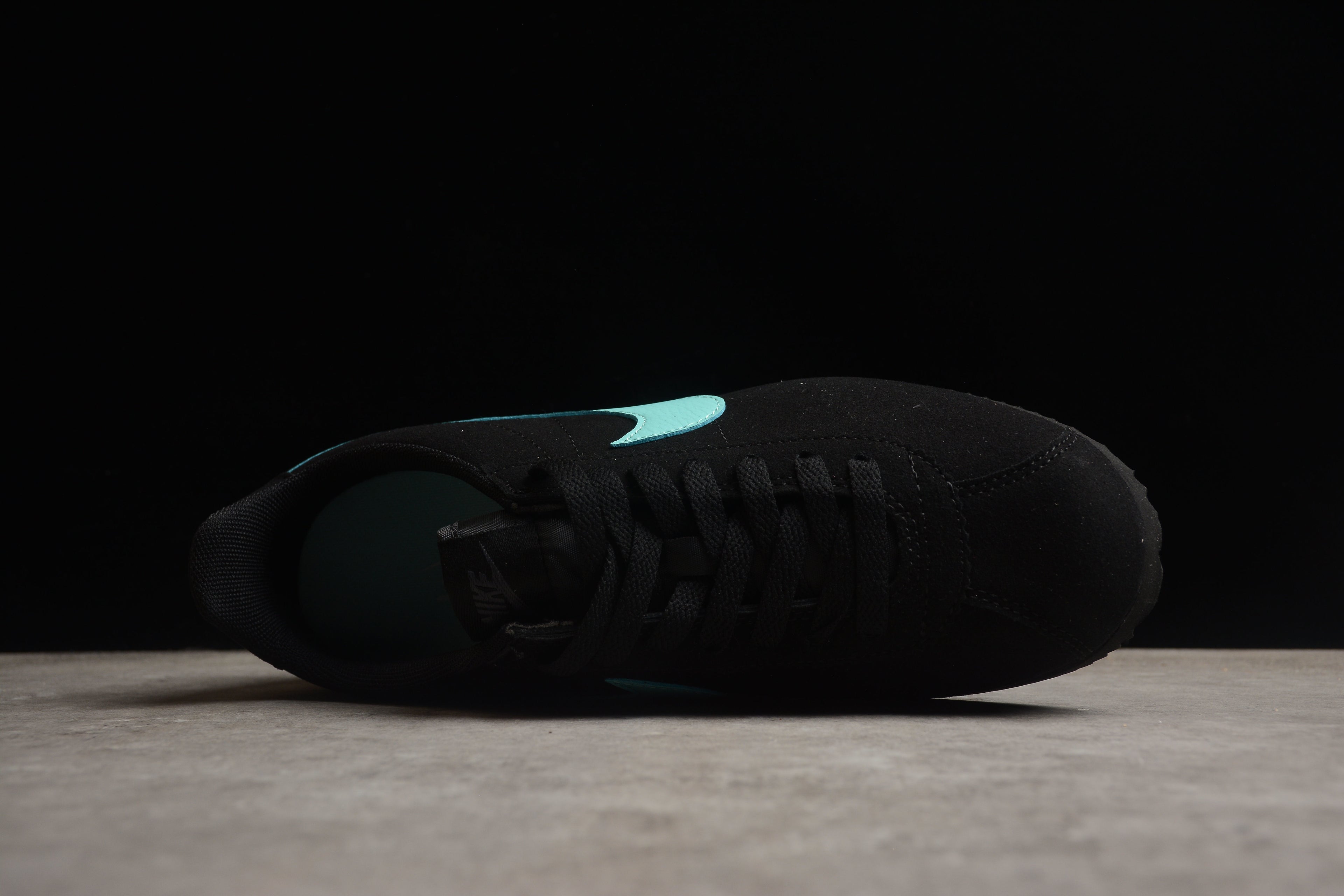 Cortez – Negro / Turquesa