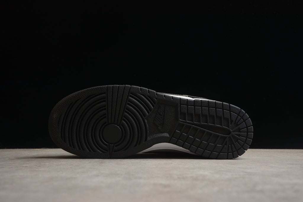 Dunk SB – Negro / Gris