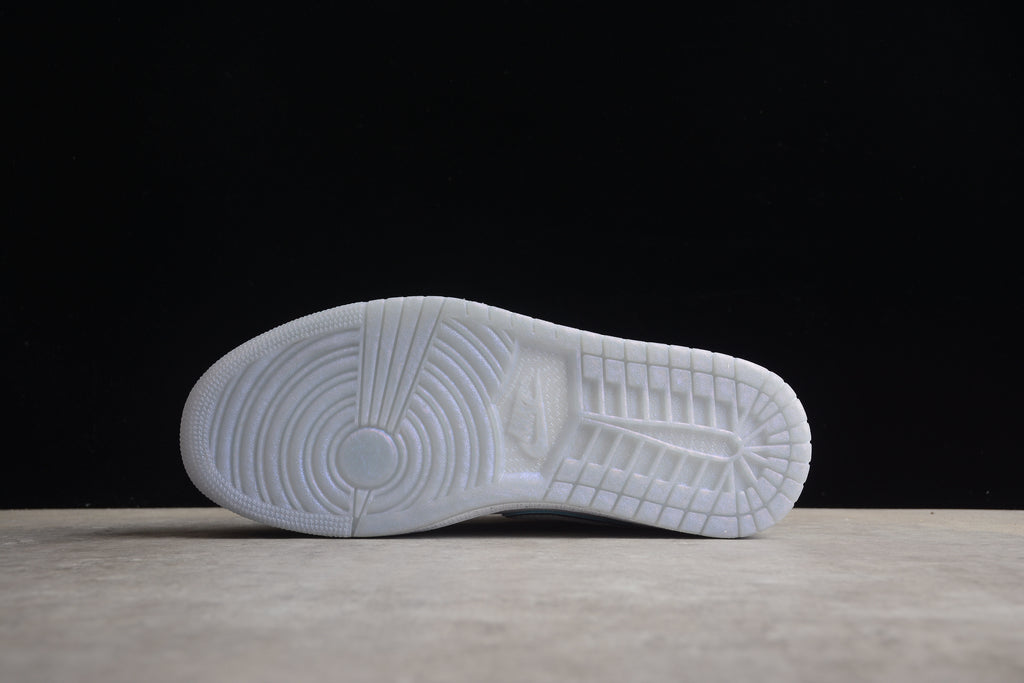 Jordan 1 Low – Blanco / Gris