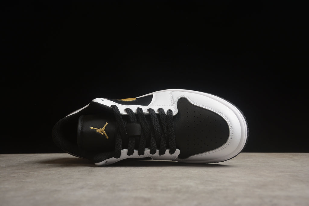 Jordan 1 Low – Blanco / Negro / Dorado