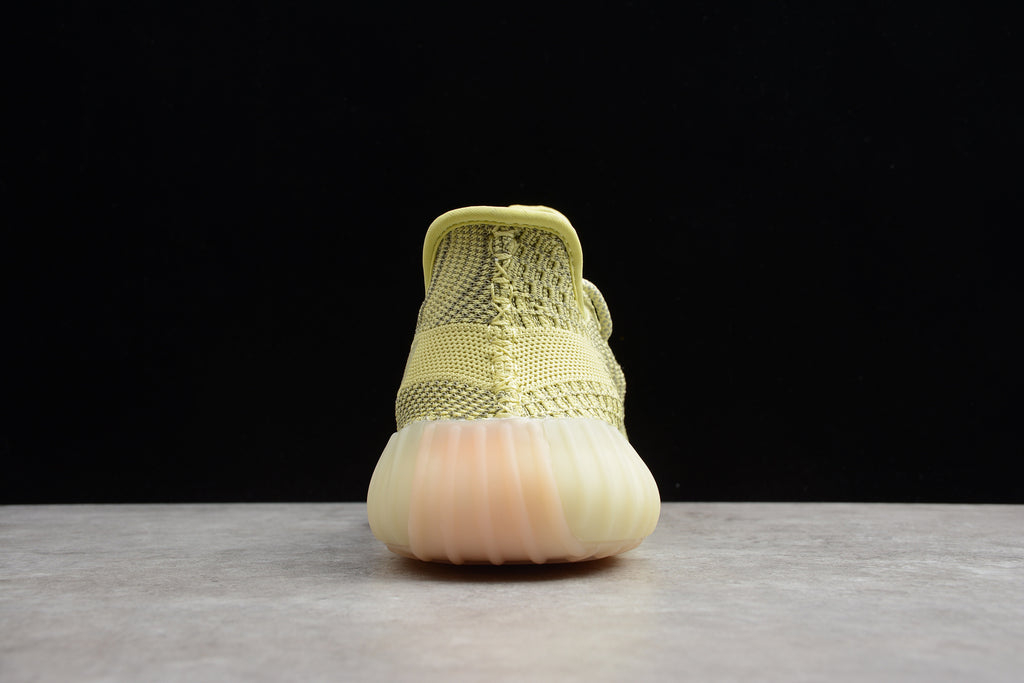 Adidas Yeezy 350 – Amarillo