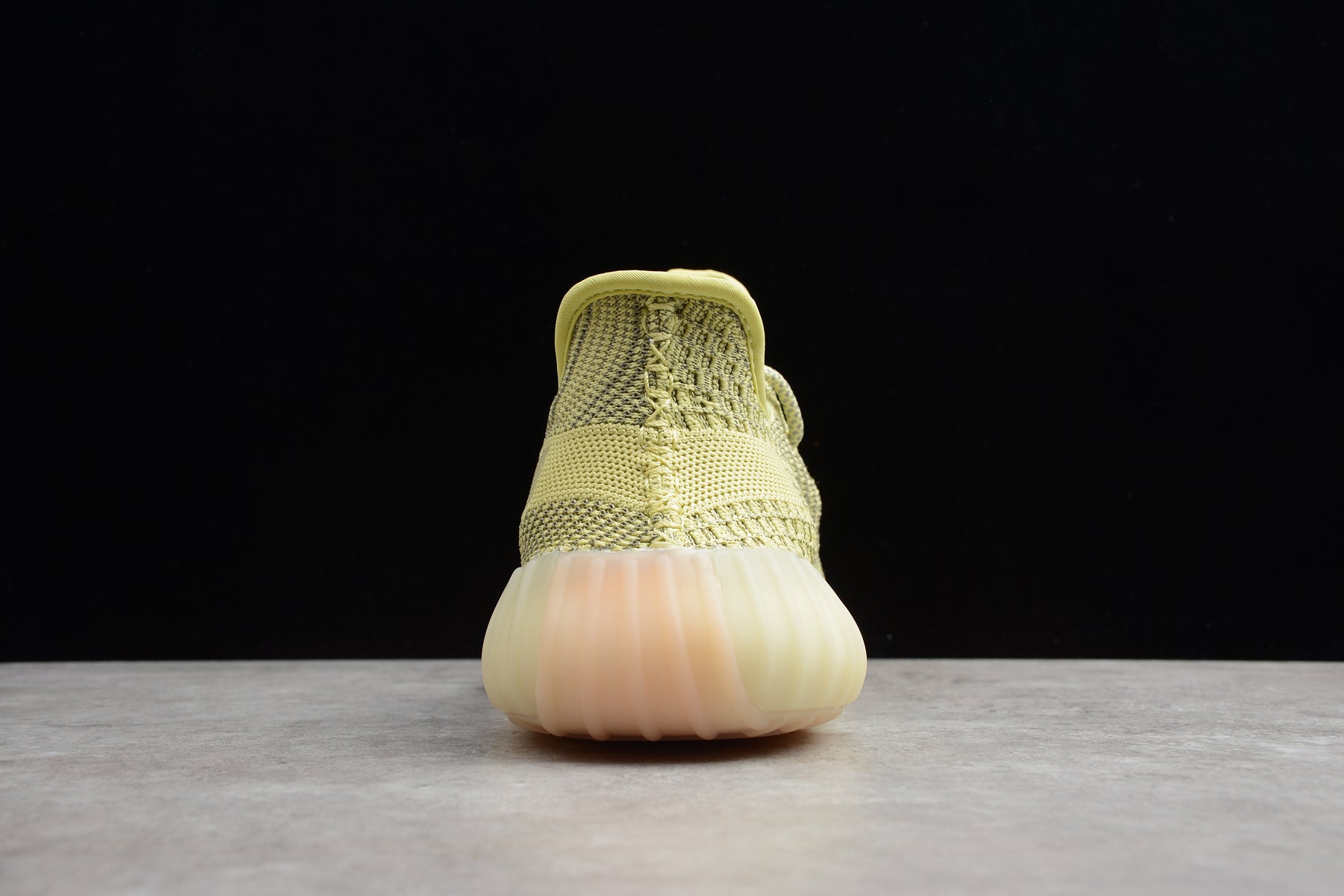 Adidas Yeezy 350 – Amarillo