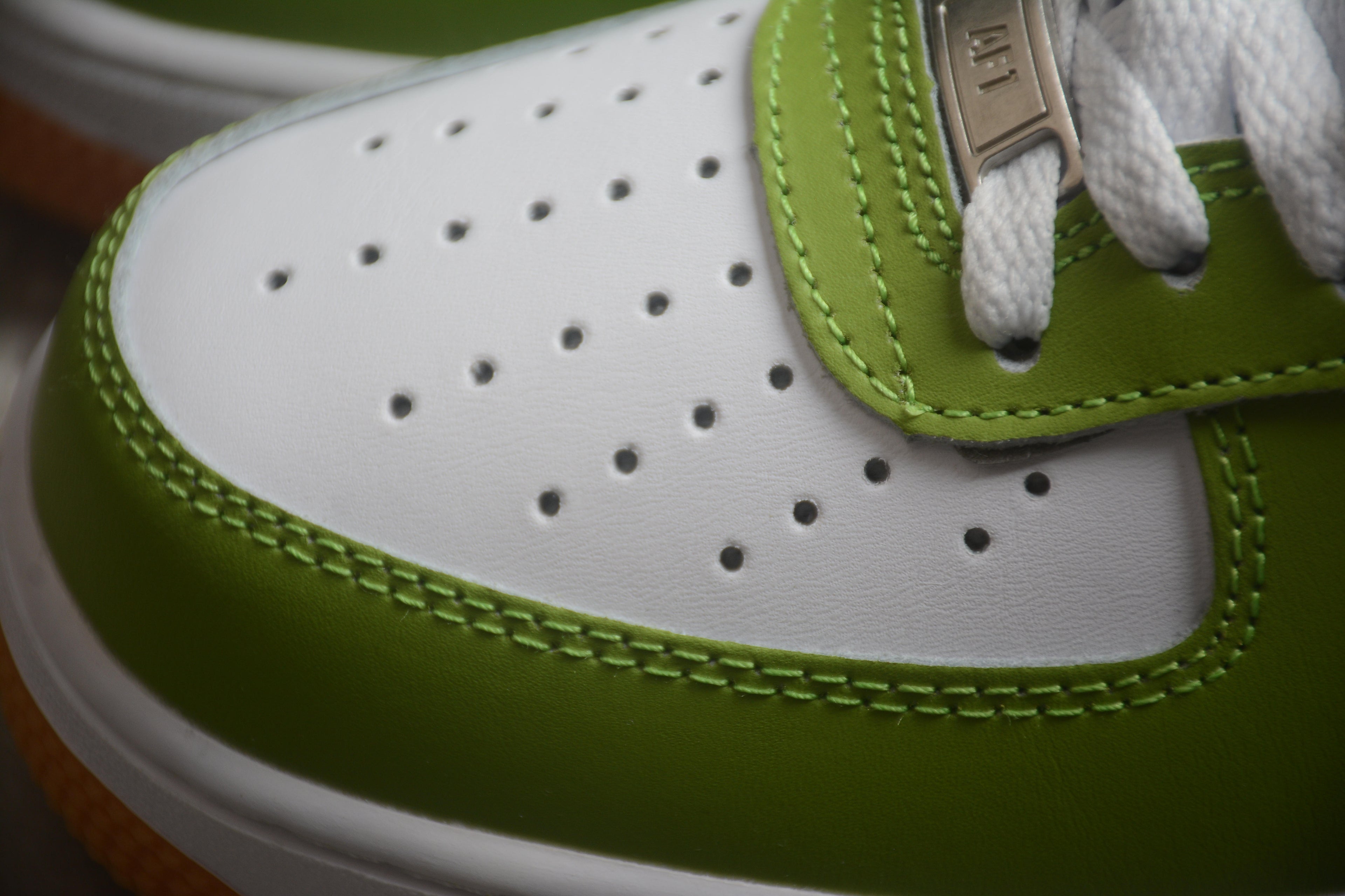 Air Force 1 Low – Verde / Blanco