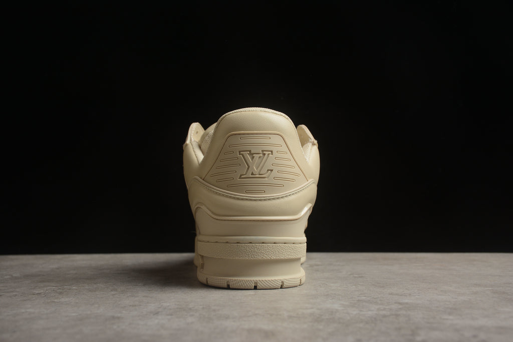 Louis Vuitton Trainer Low – Beige