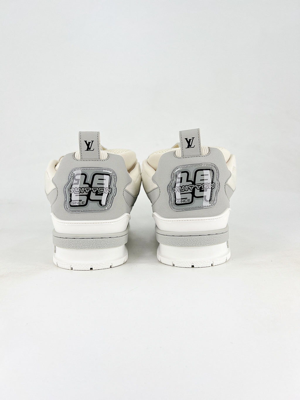 Louis Vuitton Skate – Monogram Gris / Beige