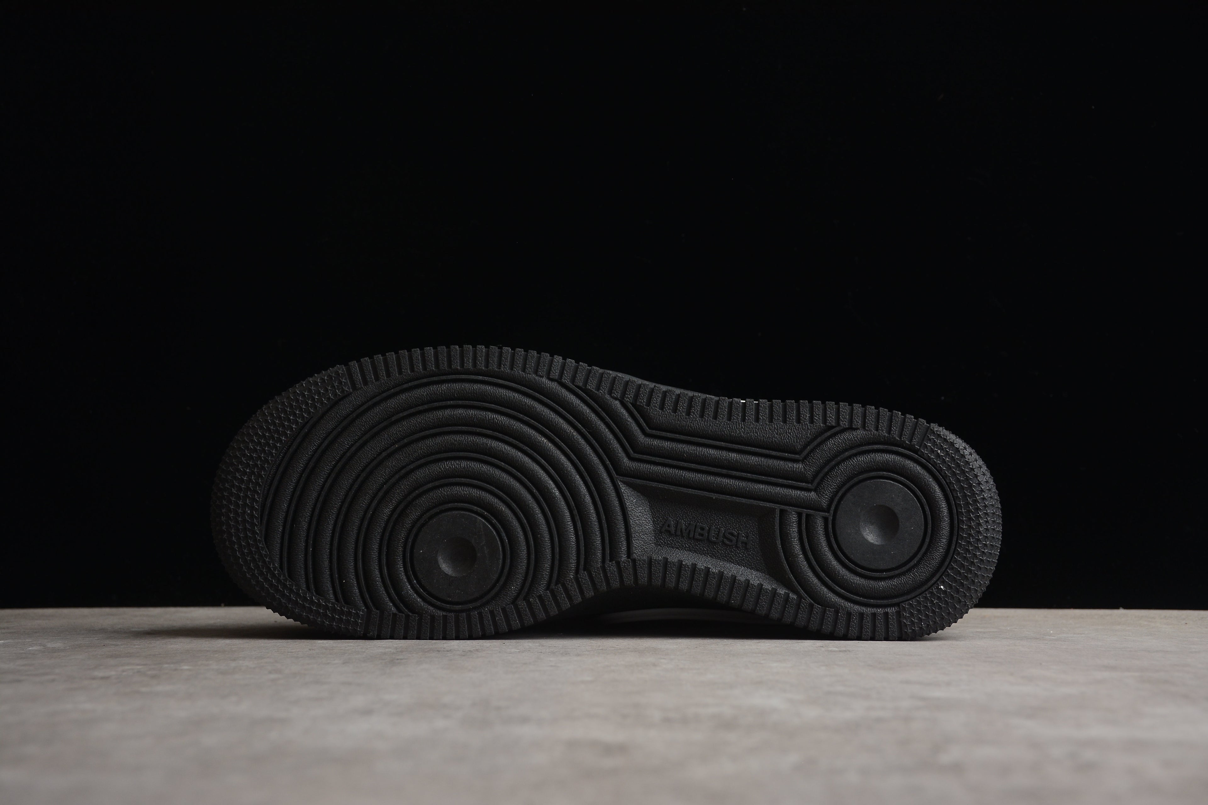 Air Force 1 Low – Full Negro / Blanco
