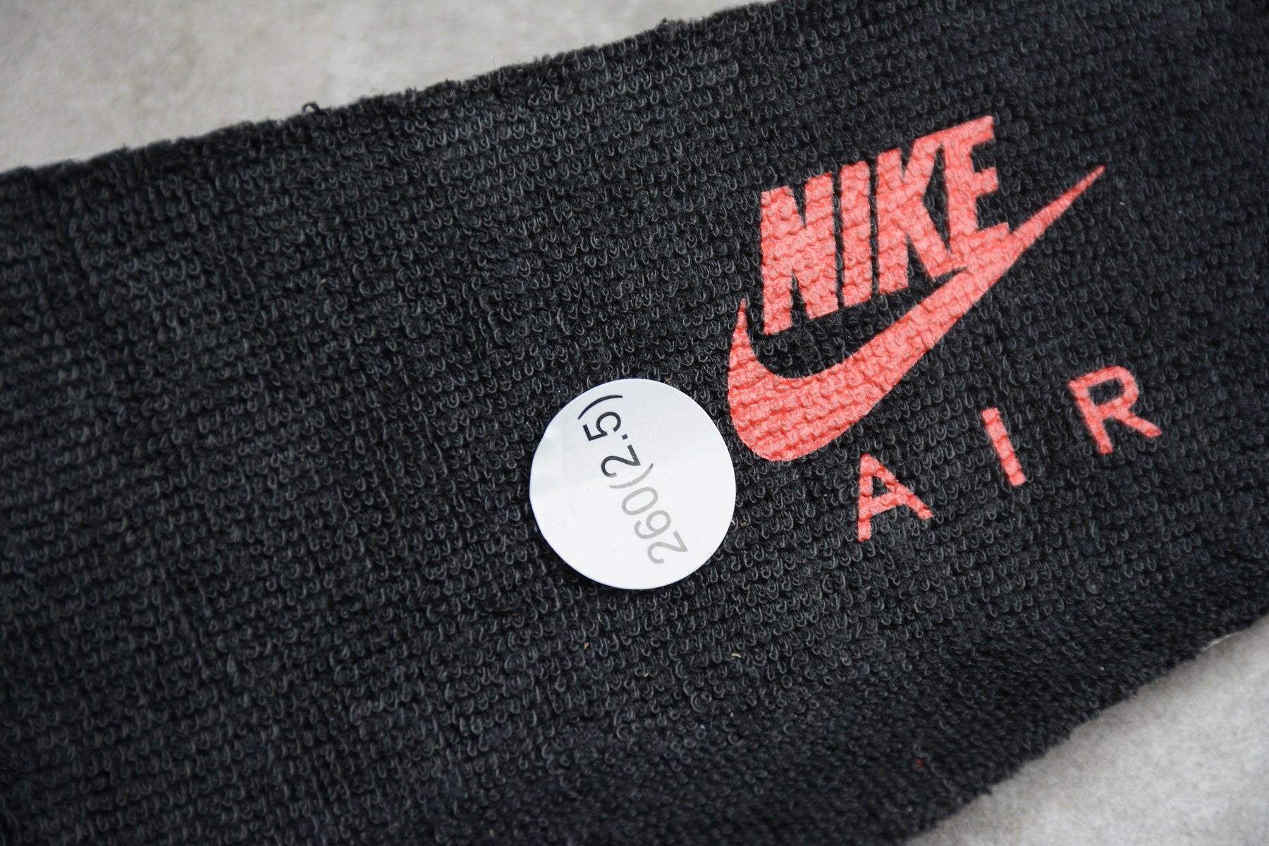 Air Jordan 6 – Gris