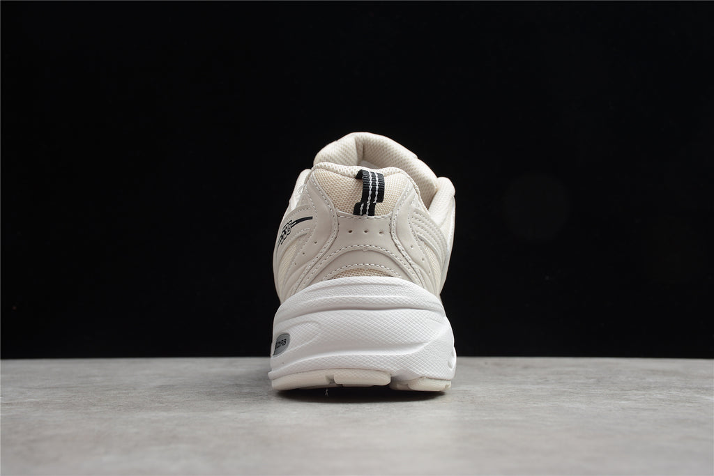New Balance 530 – Beige