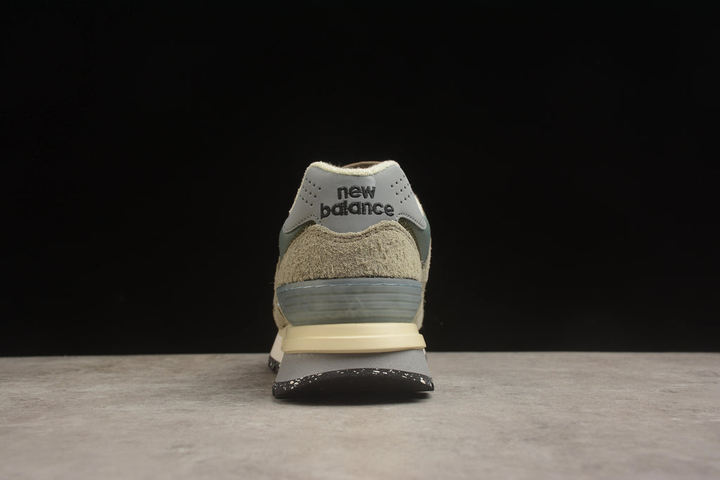 New Balance 574 – Marrón