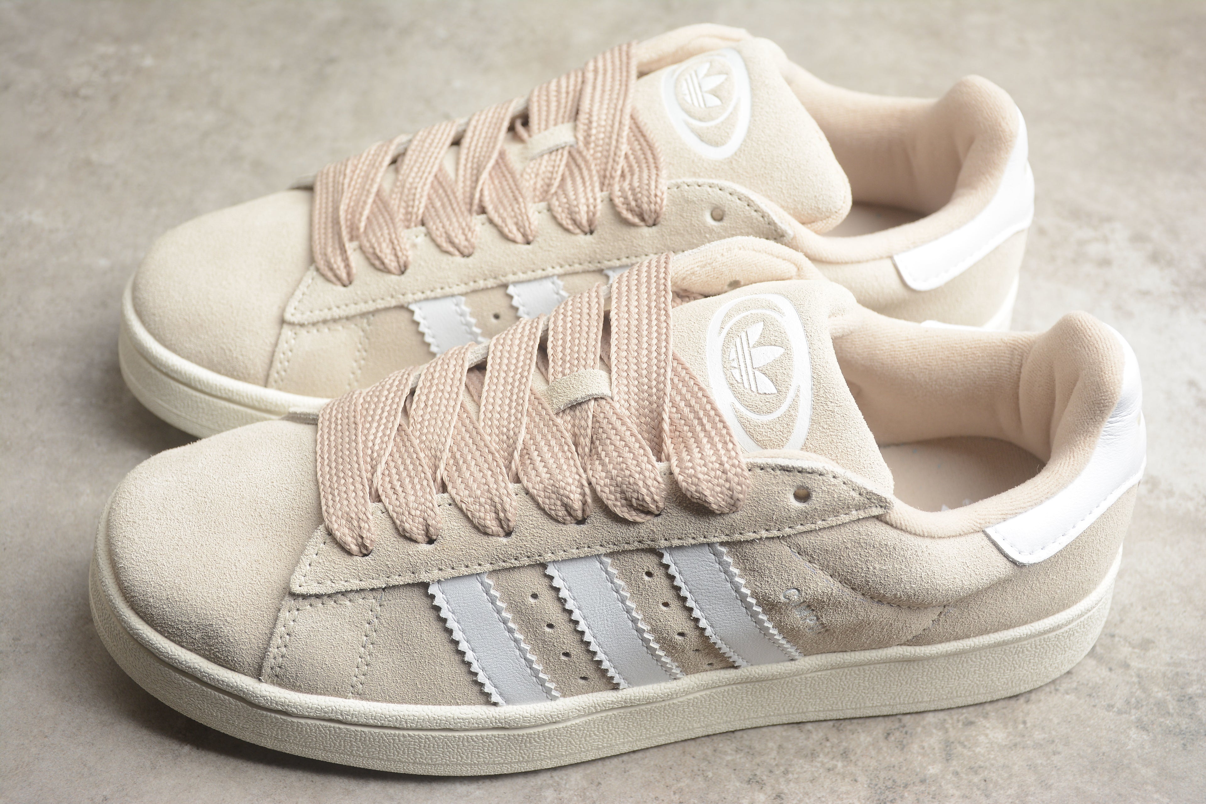 Adidas Campus 00S – Rosa Claro