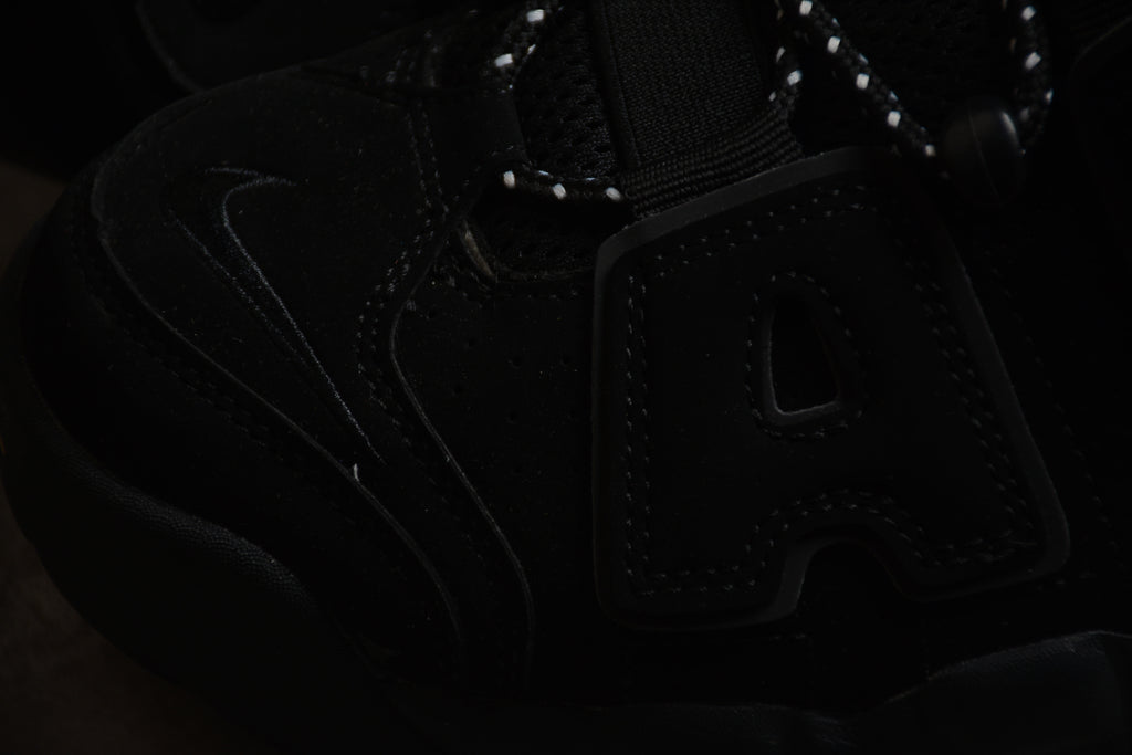 Air More Uptempo – Negro
