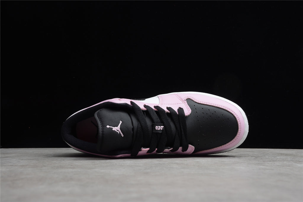 Jordan 1 Low – Rosa / Negro