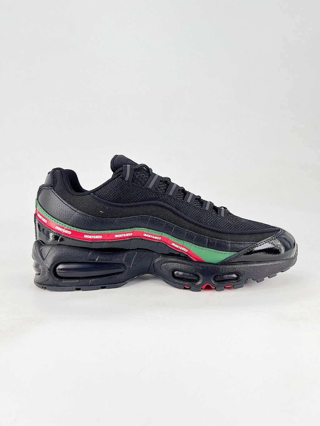 Air Max 95 – Negro / Rojo