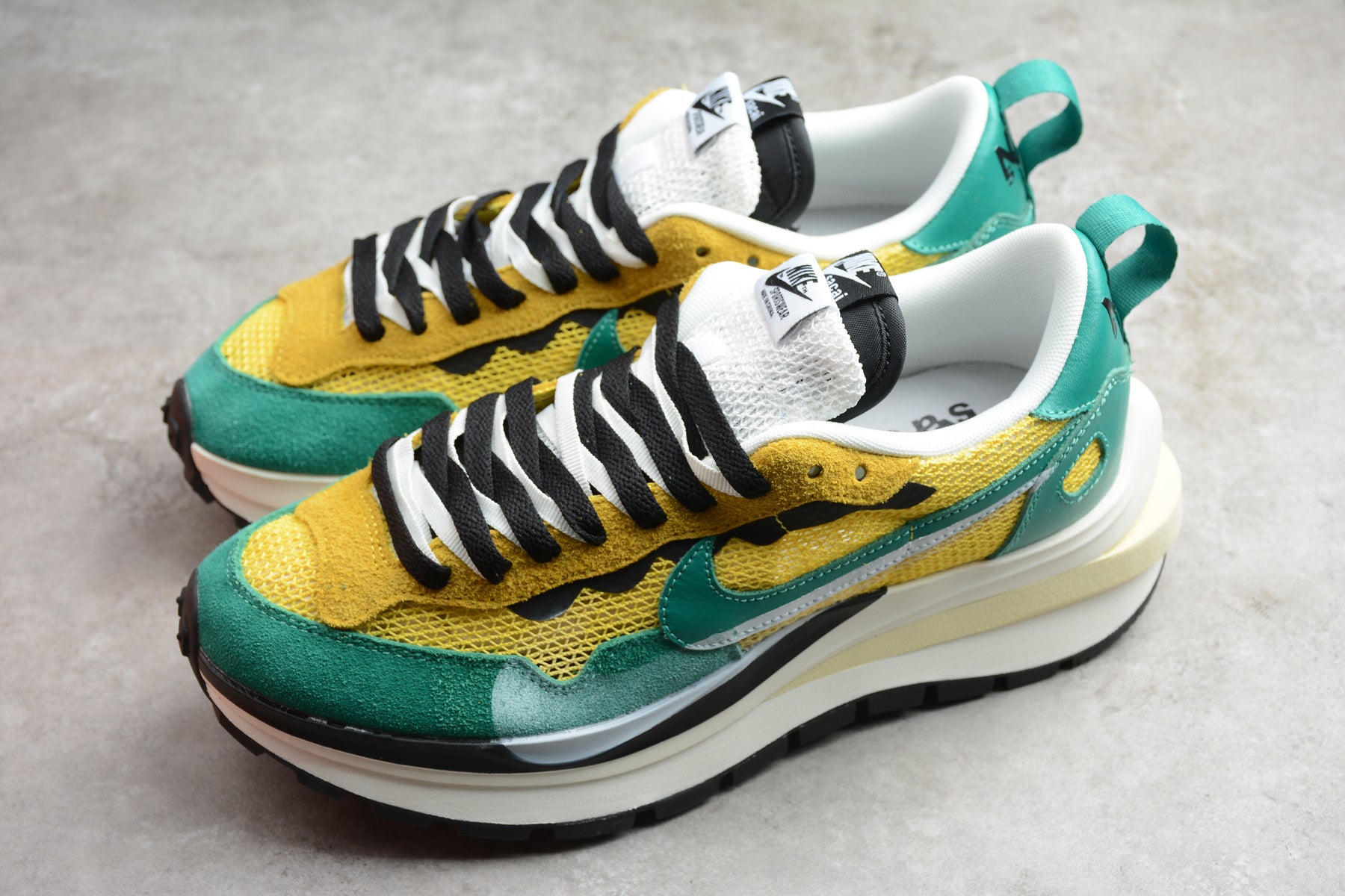 Sacai x VaporWaffle – Amarillo / Verde