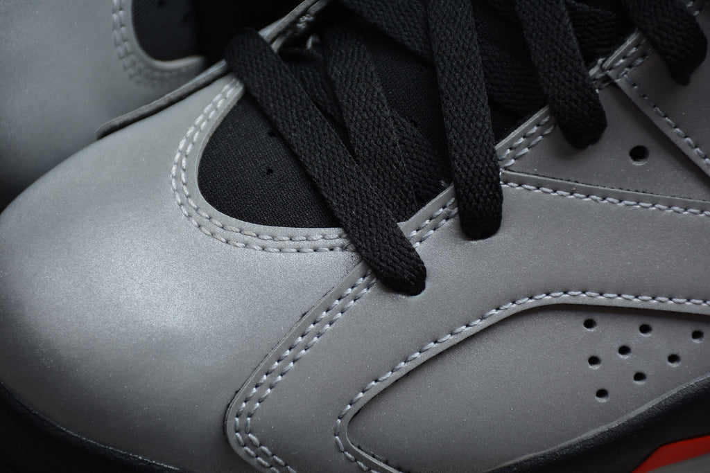 Air Jordan 6 – Gris