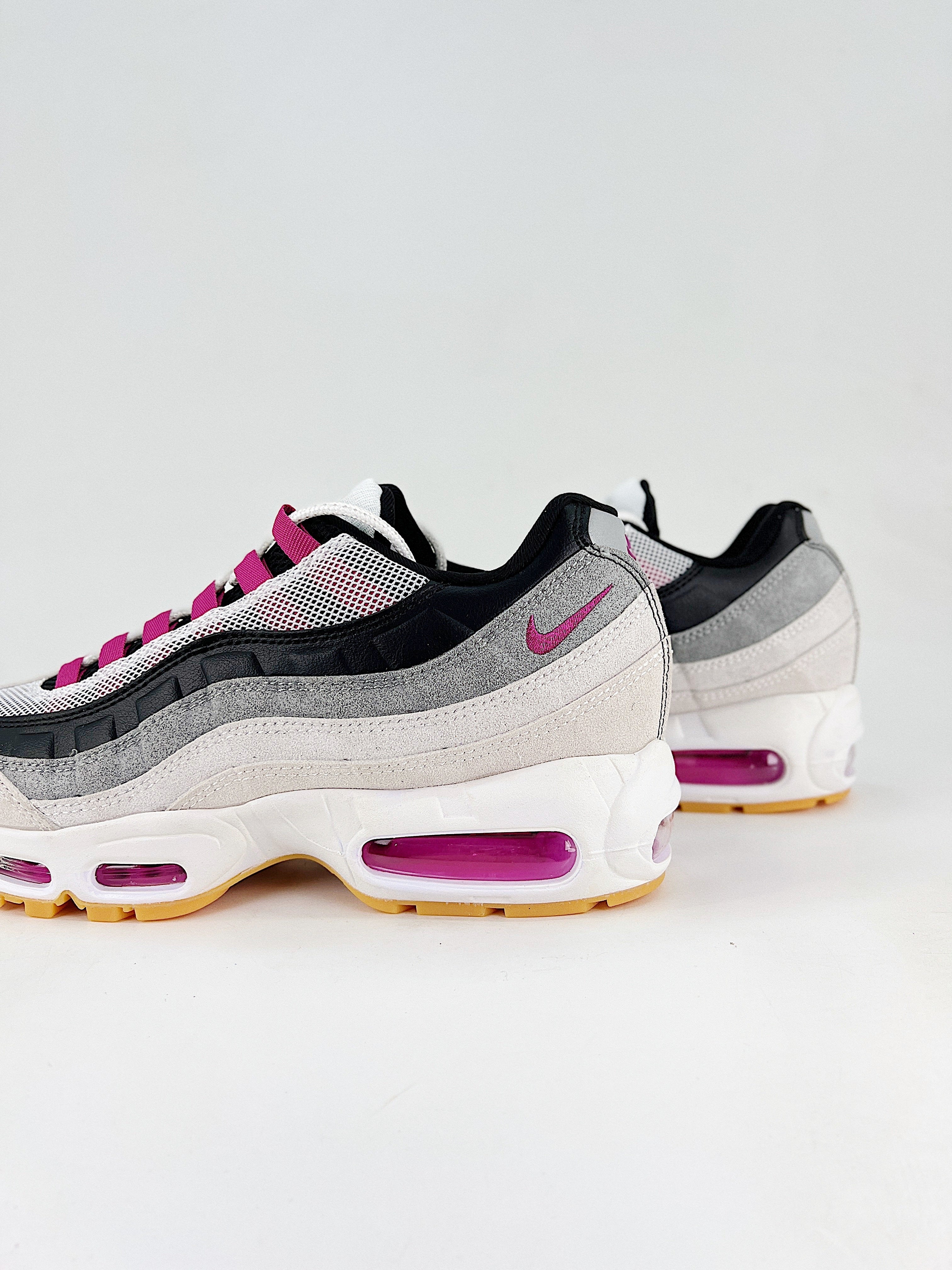 Air Max 95 – Lila / Negro / Gris