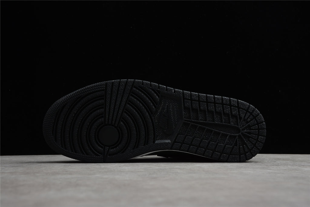Jordan 1 Low – Negro / Plata