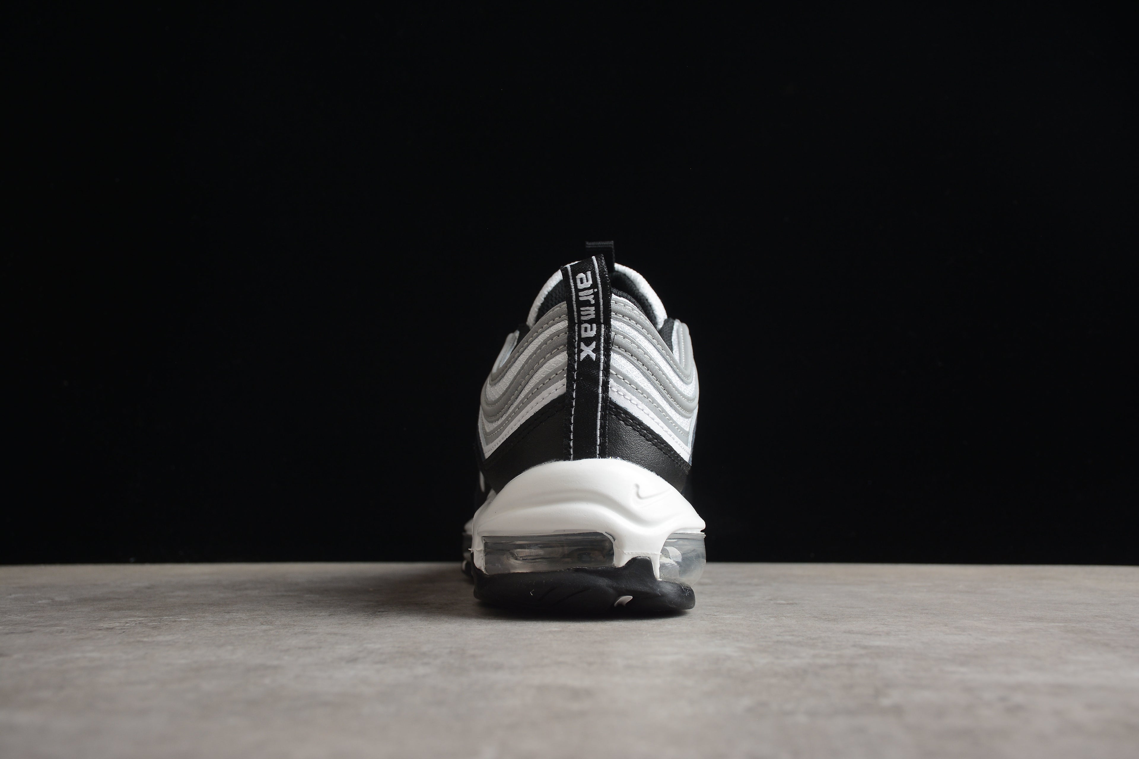 Air Max 97 – Negro / Gris / Blanco
