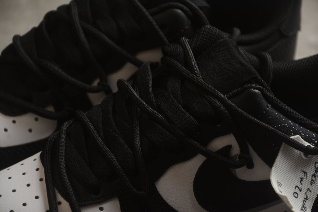Air Force 1 Low – Negro / Blanco