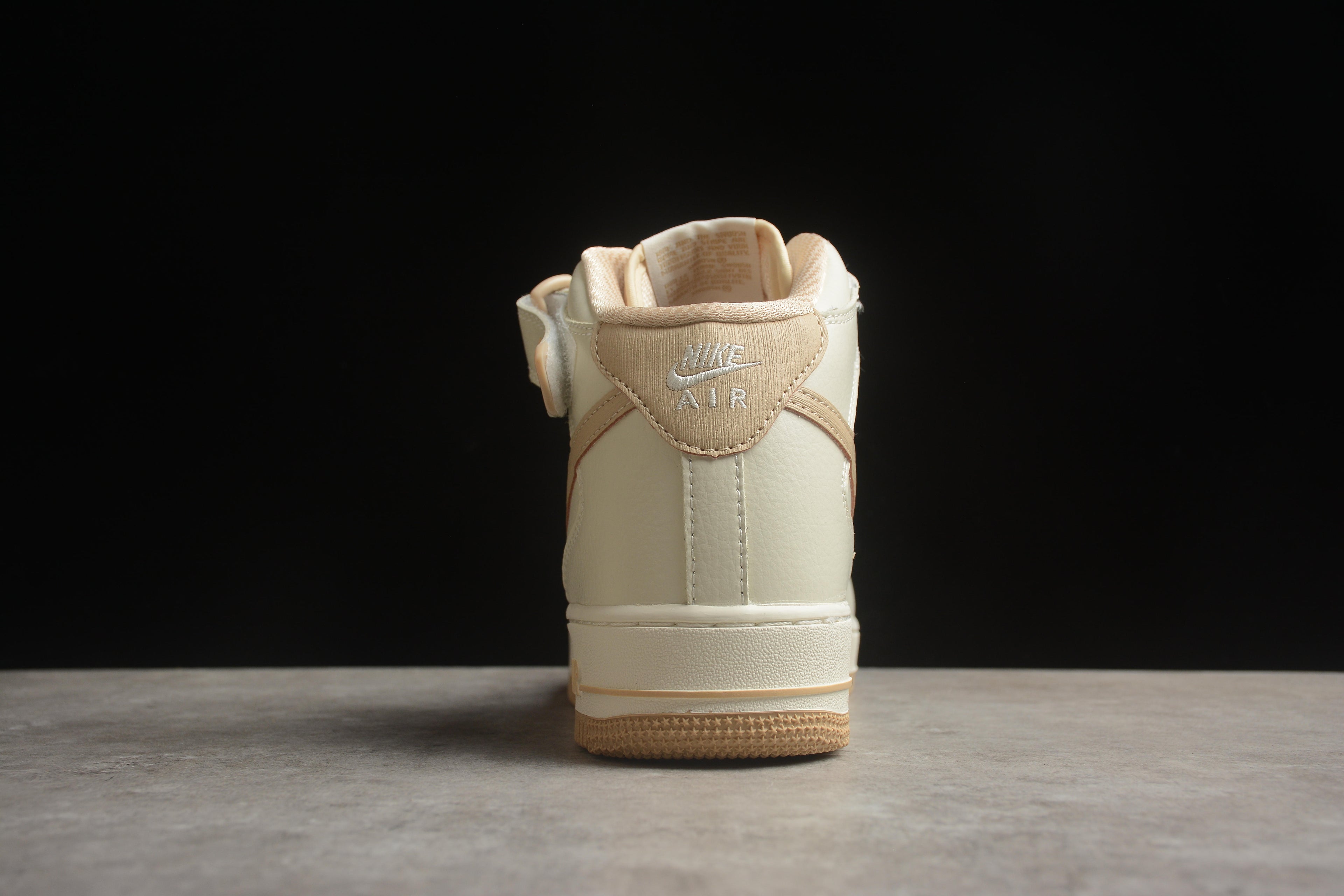 Air Force 1 High – Beige