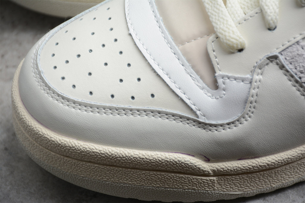 Adidas Forum – Blanco / Beige / Gris