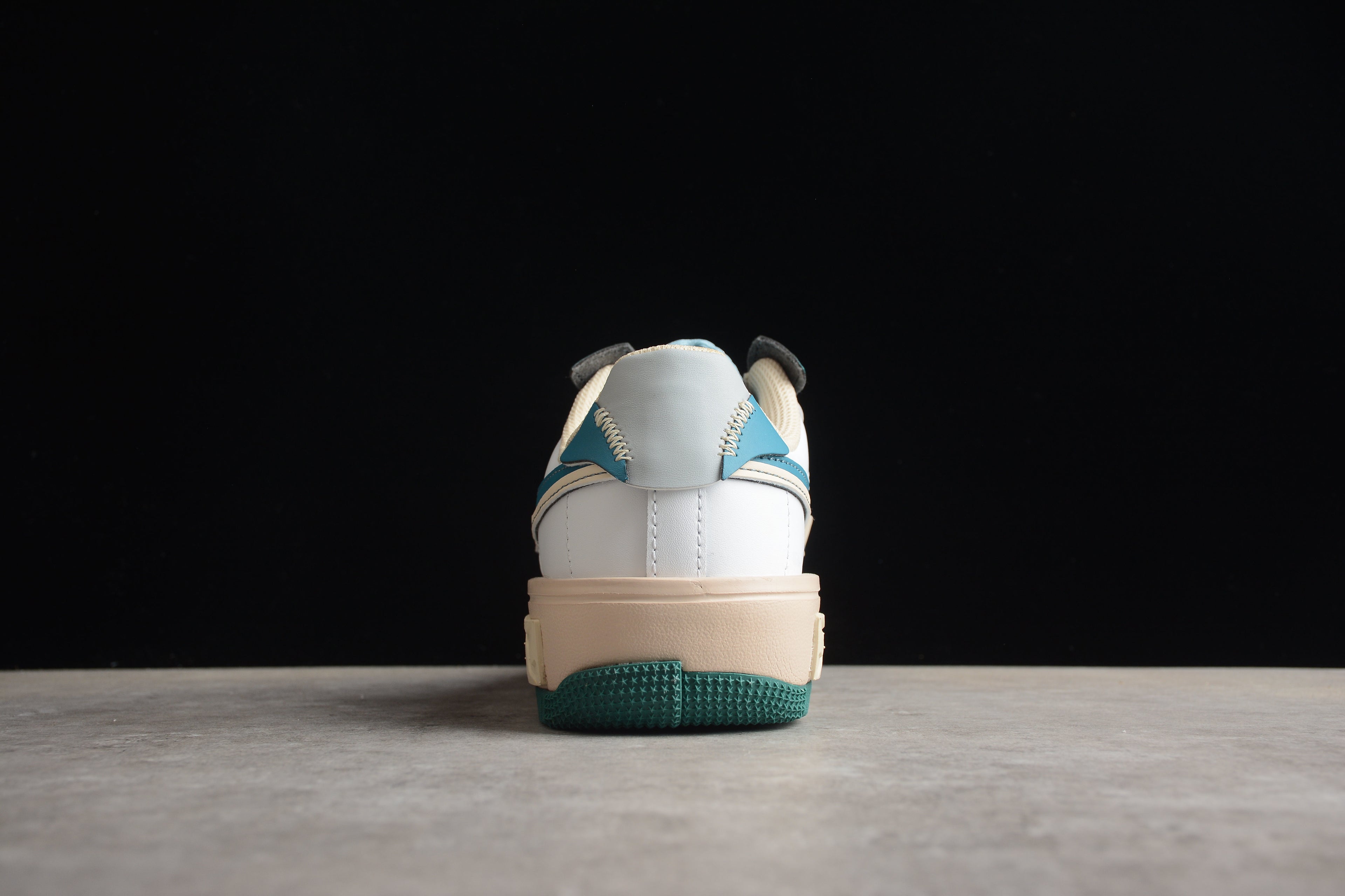 Air Force 1 – Gris / Verde / Beige