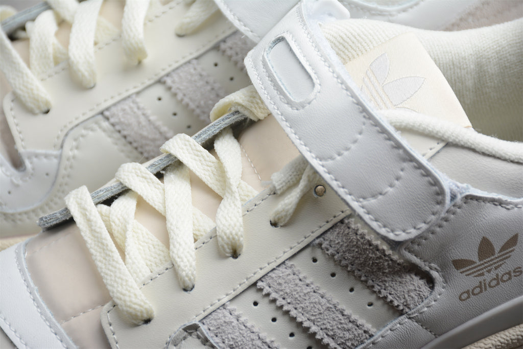 Adidas Forum – Blanco / Beige / Gris