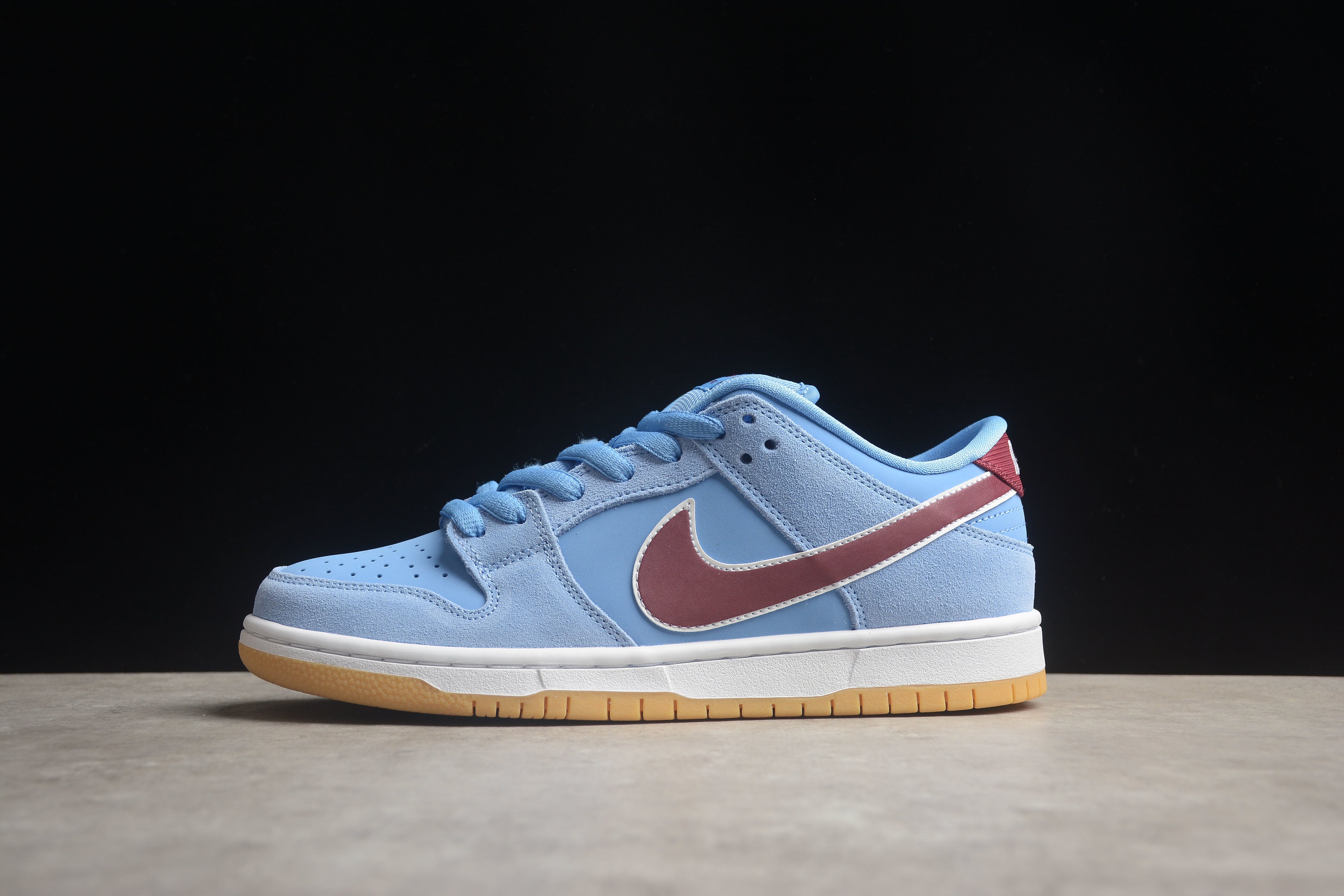 Dunk SB – Azul / Granate