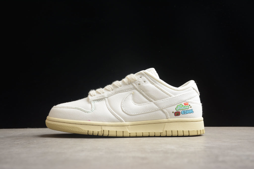 Dunk SB – Blanco / Beigie