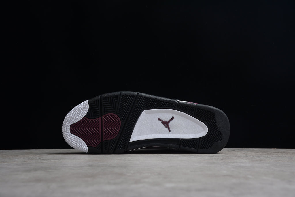 Air Jordan 4 – Blanco / Lila