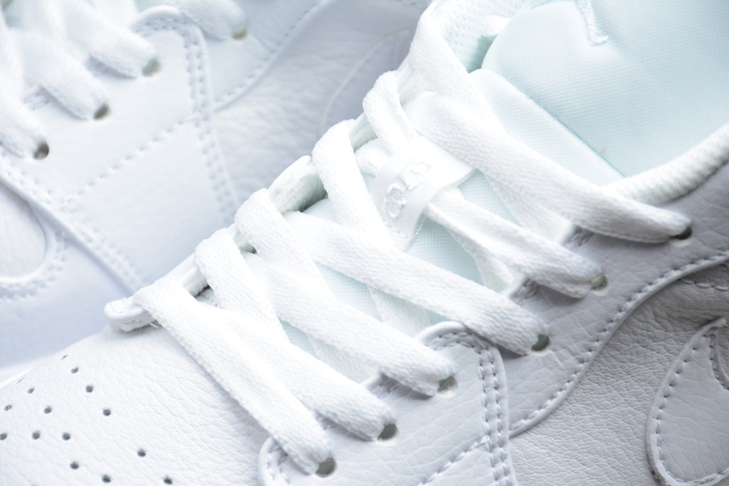 Jordan 1 Low – Blanco