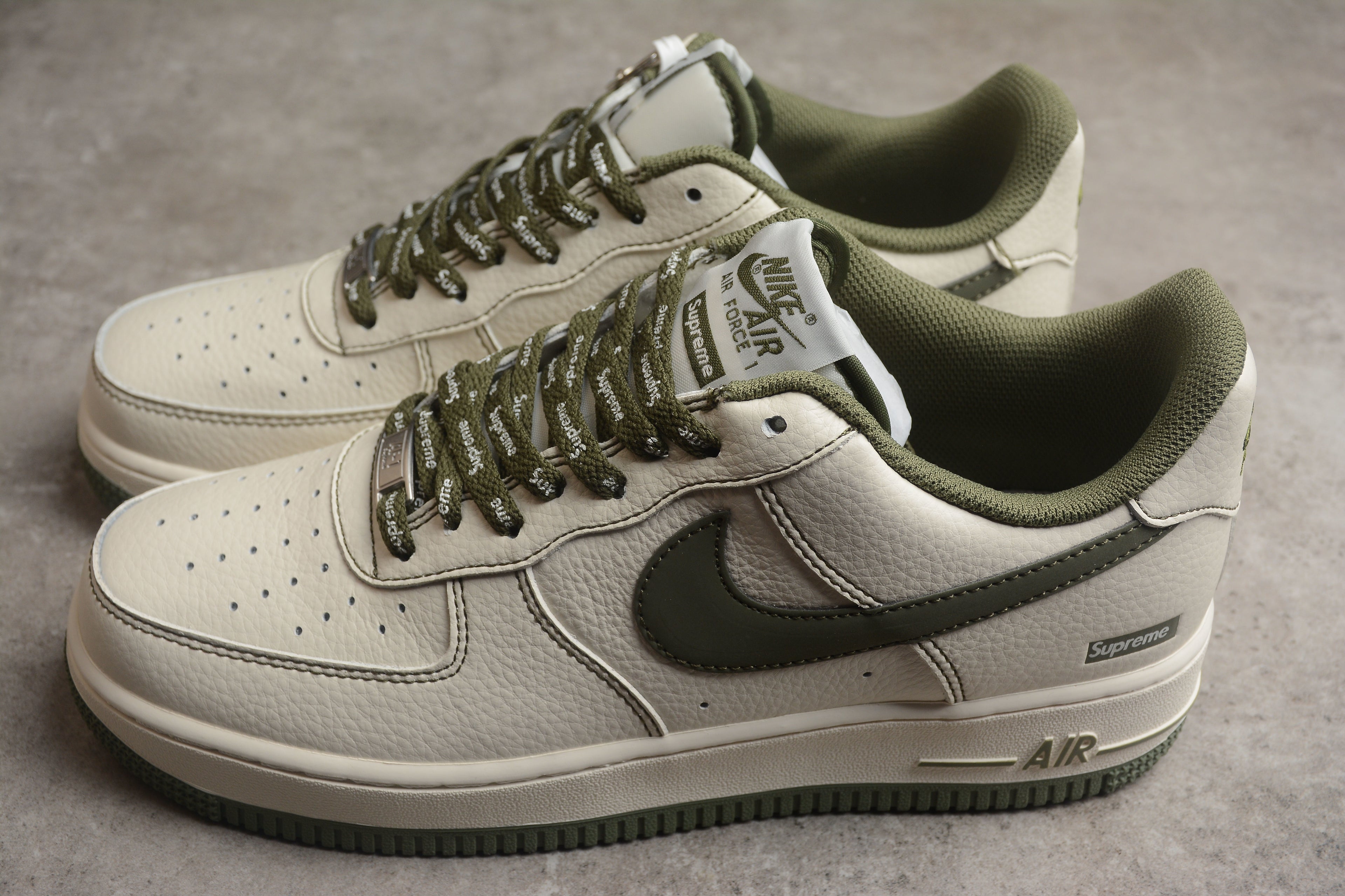 Air Force 1 Low – Beige / Verde