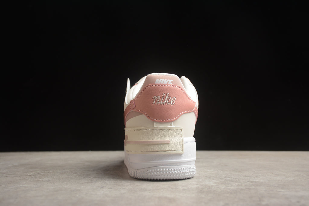 Air Force 1 Shadow – Blanco / Beige