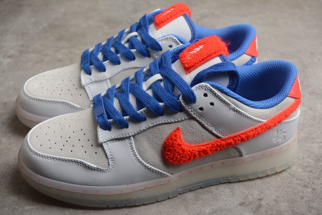 Dunk SB – Gris / Azul / Rojo