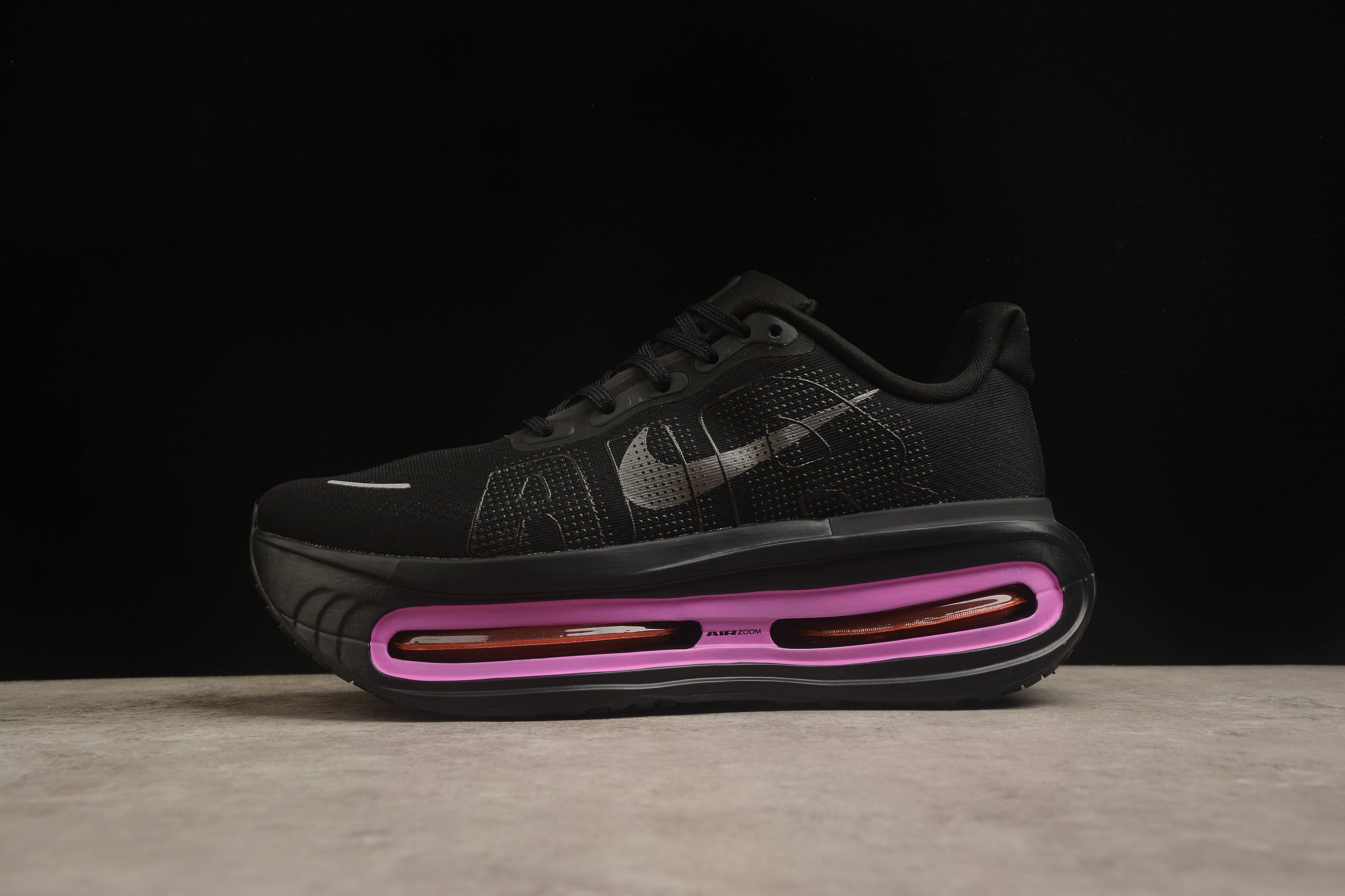 Vomero Premium – Negro / Lila