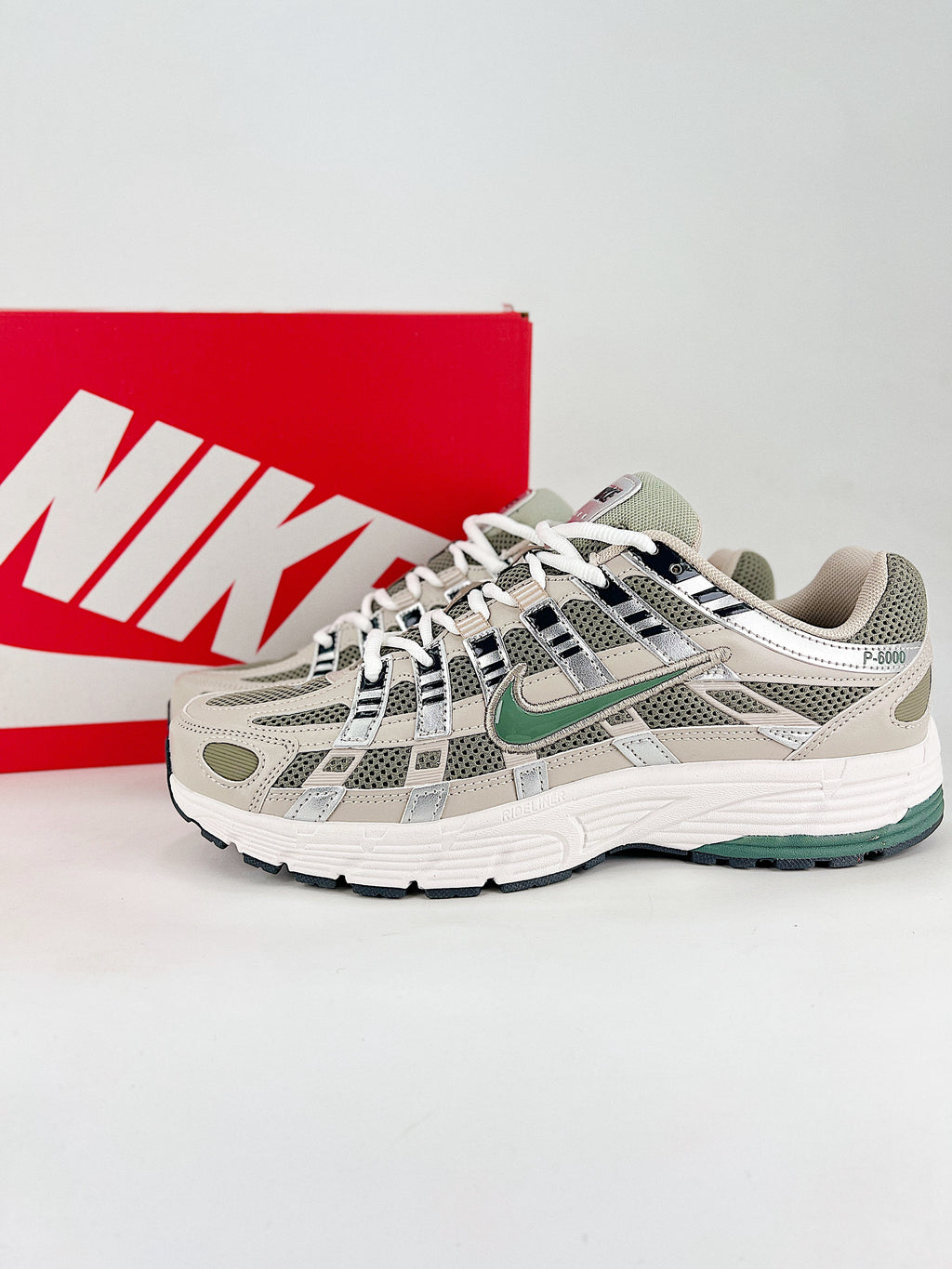 P-6000 – Beigie / Gris