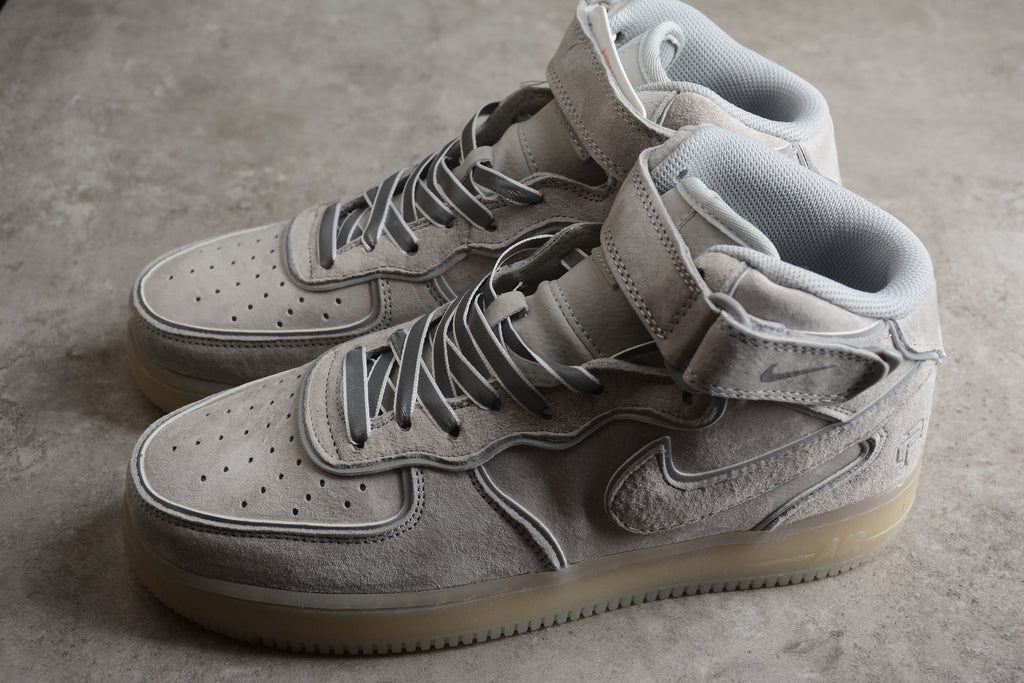 Air Force 1 High – Gris Oscuro