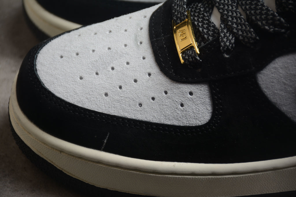 Air Force 1 Low – Negro / Gris / Amarillo