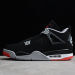 Air Jordan 4 – Negro / Gris / Rojo